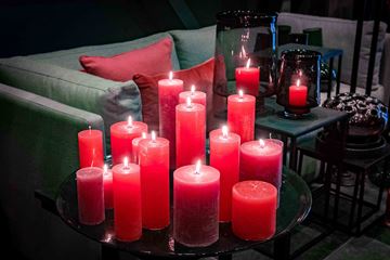 Candle rustic coral red
